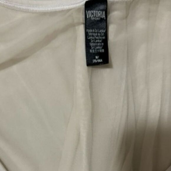 Victoria's secret sport white mesh long sleeve tee with thumbholes - Picture 3 of 3